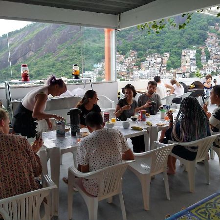 Walk On The Favela Hostel Rio de Janeiro Esterno foto